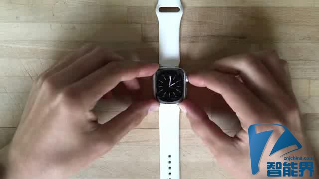不喜歡方形Apple Watch？有人動(dòng)手將其磨圓