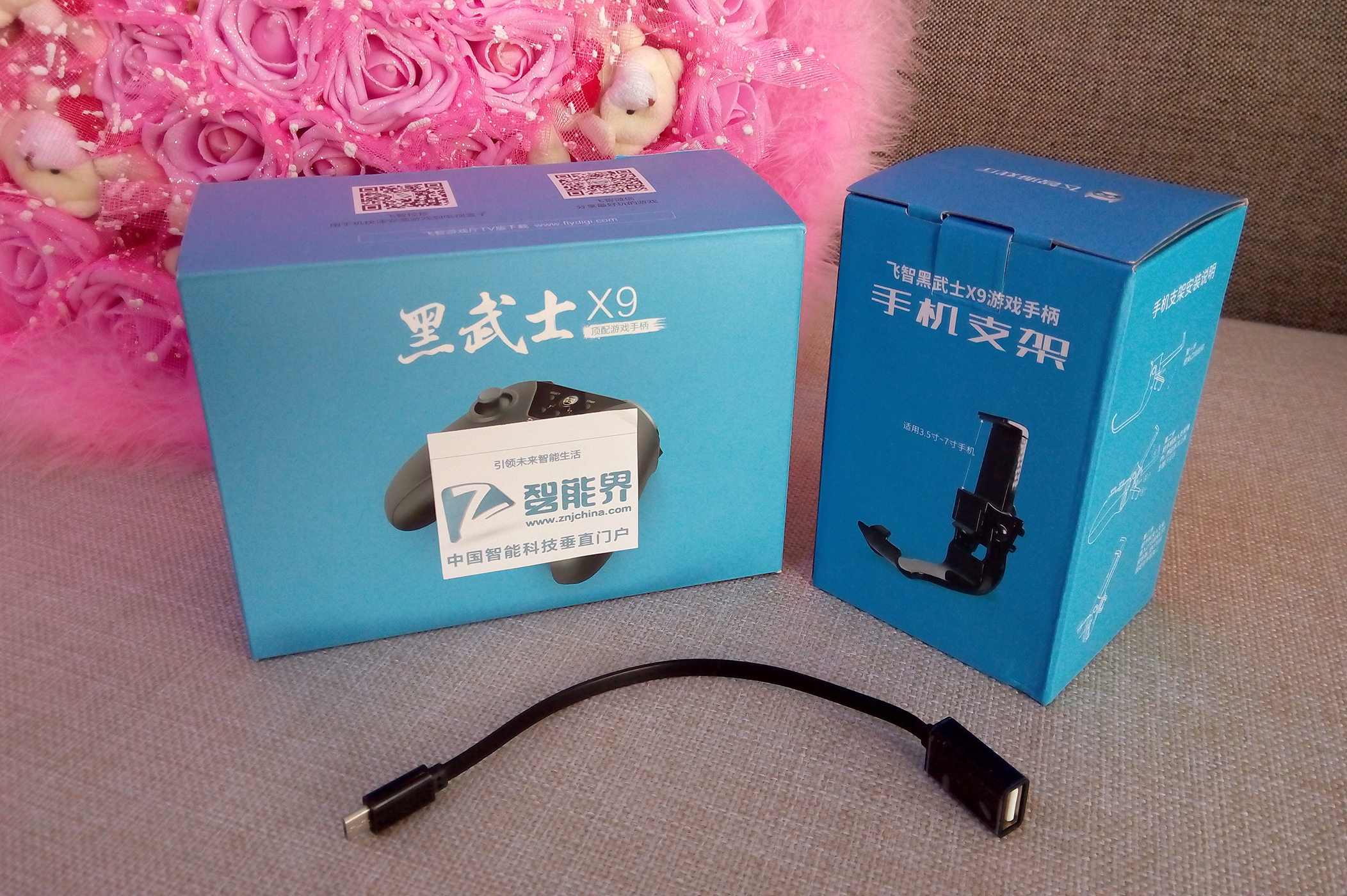  游戲手柄中的戰(zhàn)斗機(jī)——飛智黑武士X9測評