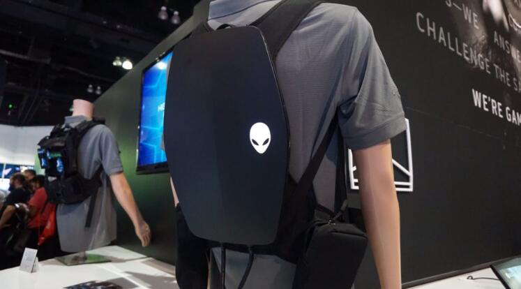 隨時隨地的沉浸式體驗(yàn)！Alienware打造了一款VR背包