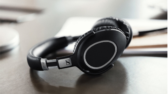 森海塞爾推出PXC 550無(wú)線(xiàn)降噪耳機(jī) 對(duì)抗Bose QC35