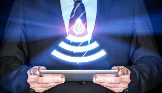 可見(jiàn)光通信每秒可達(dá)2GB 未來(lái)LED吸頂燈或取代路由器