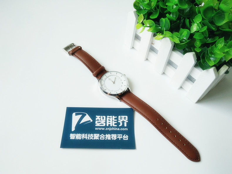 智能與時尚的完美結(jié)合——颶風(fēng)199智能手表