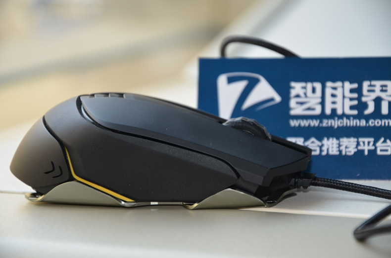 我就俗人，喜歡會發(fā)光的東東！——賤驢125M閃電游戲鼠標體驗