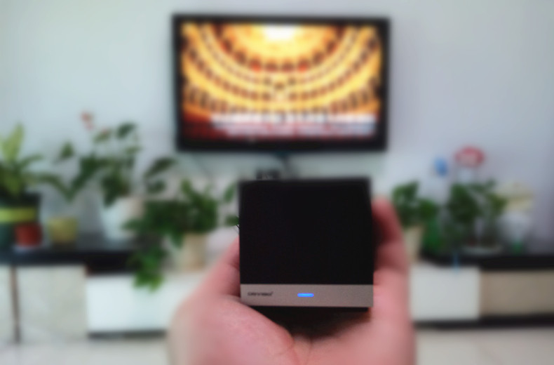 智能家居的入口，你生活的保姆，歐瑞博小方智能遙控器體驗