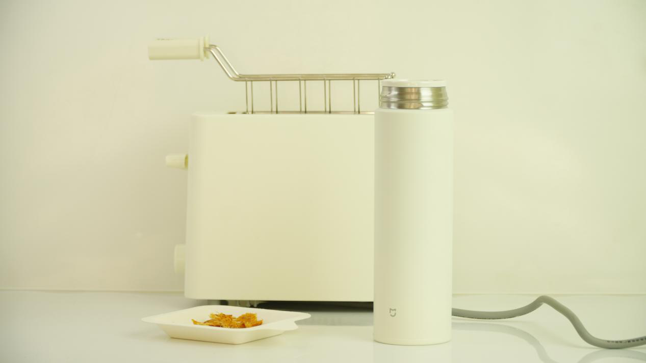 精致生活從早餐開始，Pinlo迷你烤面包機(jī)+保溫杯使用體驗(yàn)