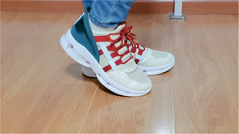 運(yùn)動(dòng)感十足的休閑鞋，onemix玩覓復(fù)古休閑鞋體驗(yàn)