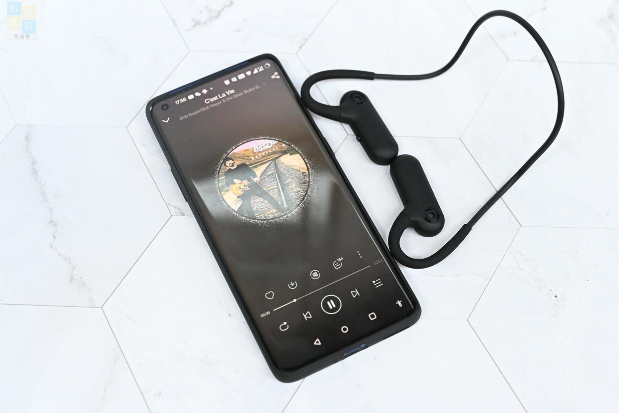 擺脫束縛，隨時(shí)暢聽好音樂，Dacom AirWings mp3體驗(yàn)