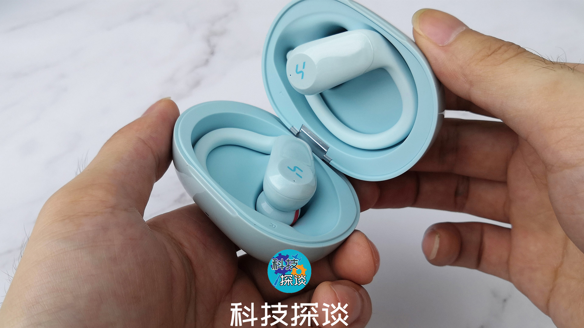 愛生活愛運(yùn)動(dòng)，超高顏值的哈氪覺醒無線藍(lán)牙耳機(jī)，真的狂甩不掉