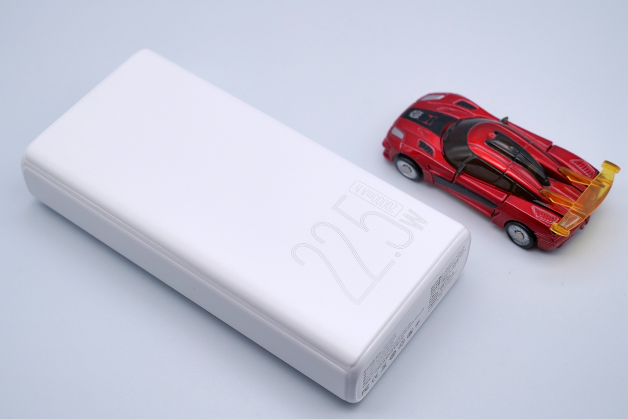 臺電C20 Pro移動電源：69元的雙向快充移動電源靠譜嗎？