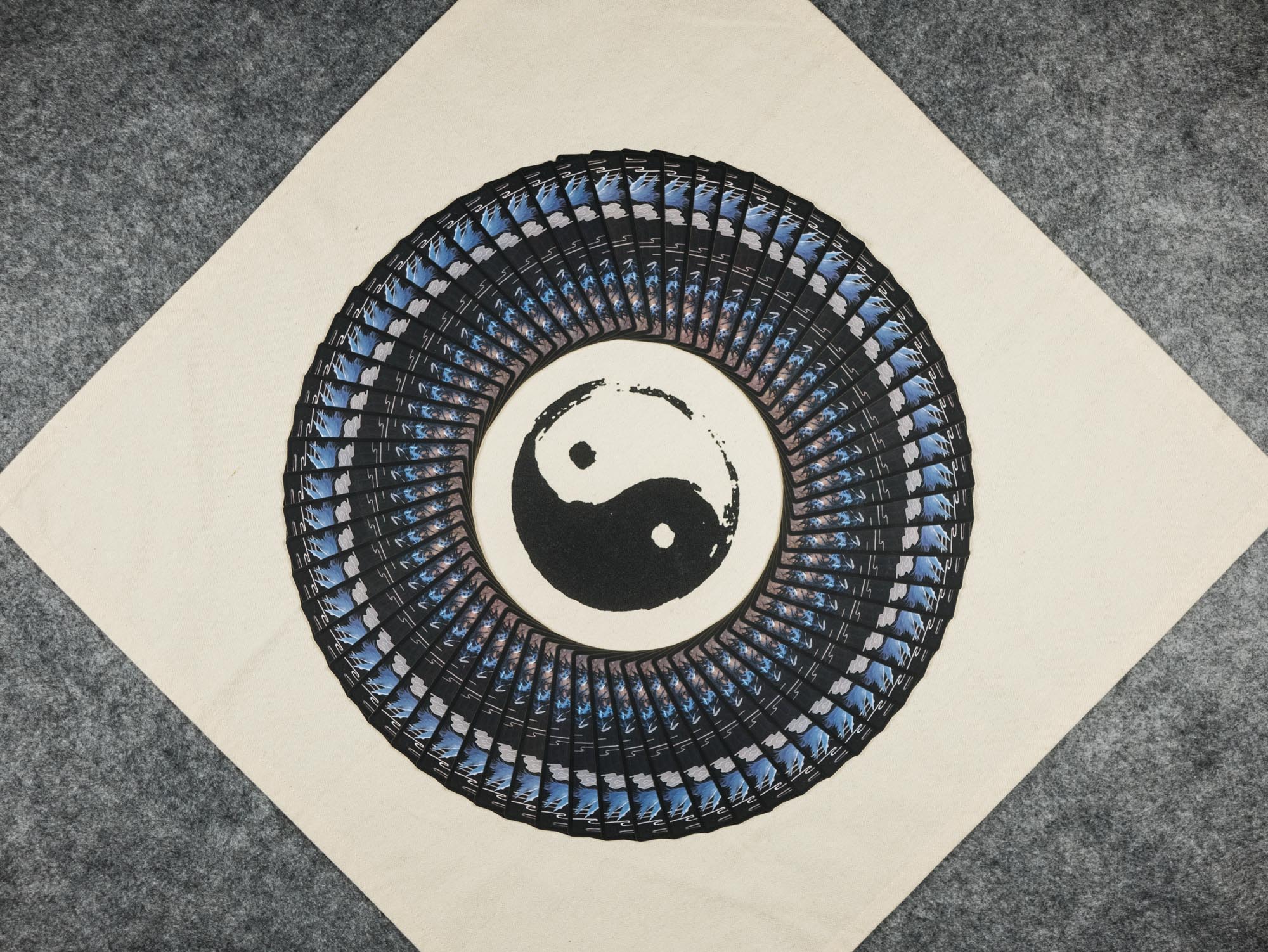最資深的桌游：中國古圣先賢智慧結(jié)晶，《周易》64卦占卜牌