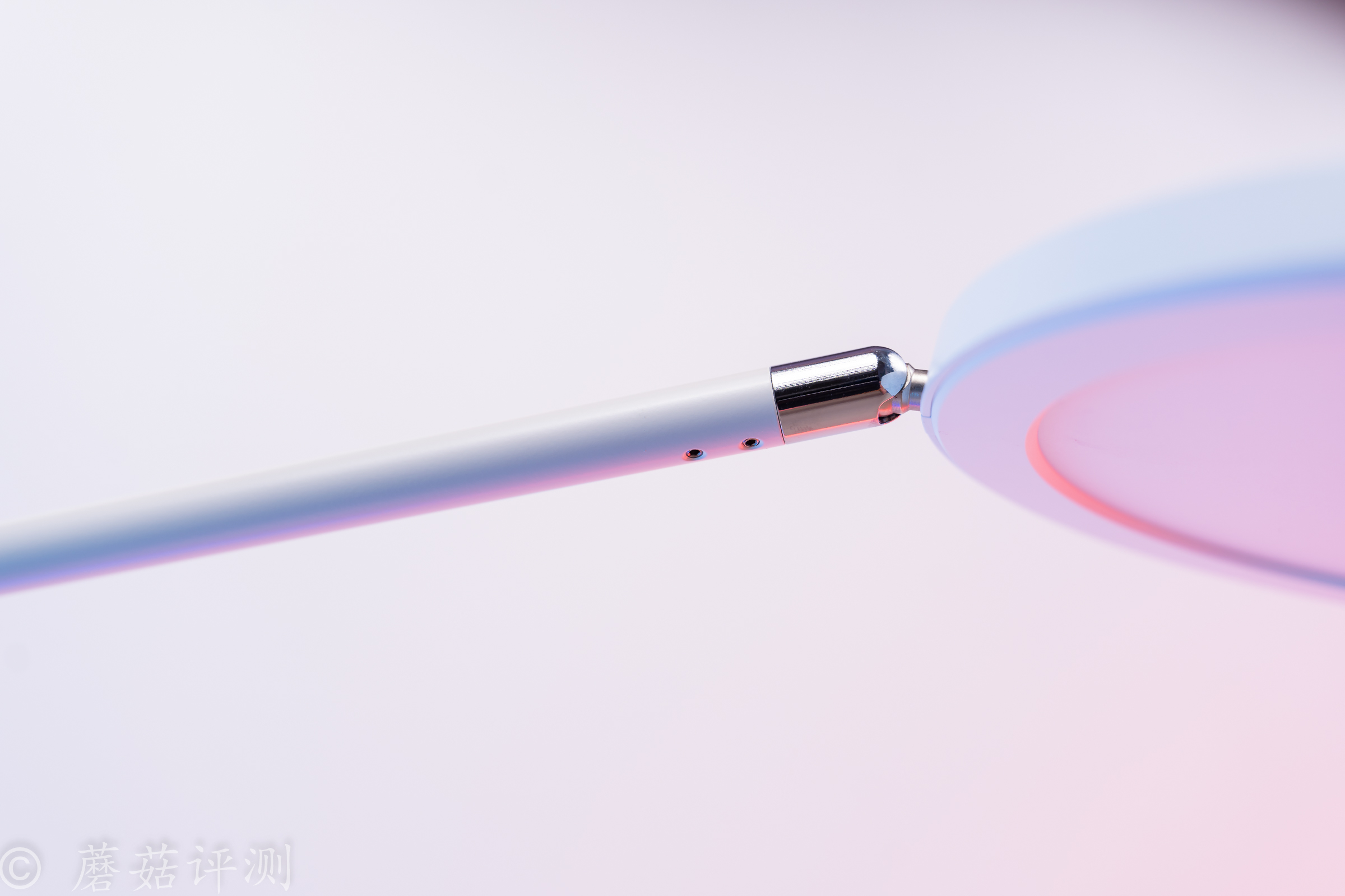 10_20220706_南卡_NANK-L1護(hù)眼臺燈學(xué)生學(xué)習(xí)專用國AA級兒童寫作業(yè)床頭書桌宿舍臥室閱讀燈家用智能學(xué)習(xí)辦公臺燈_云白色.jpg
