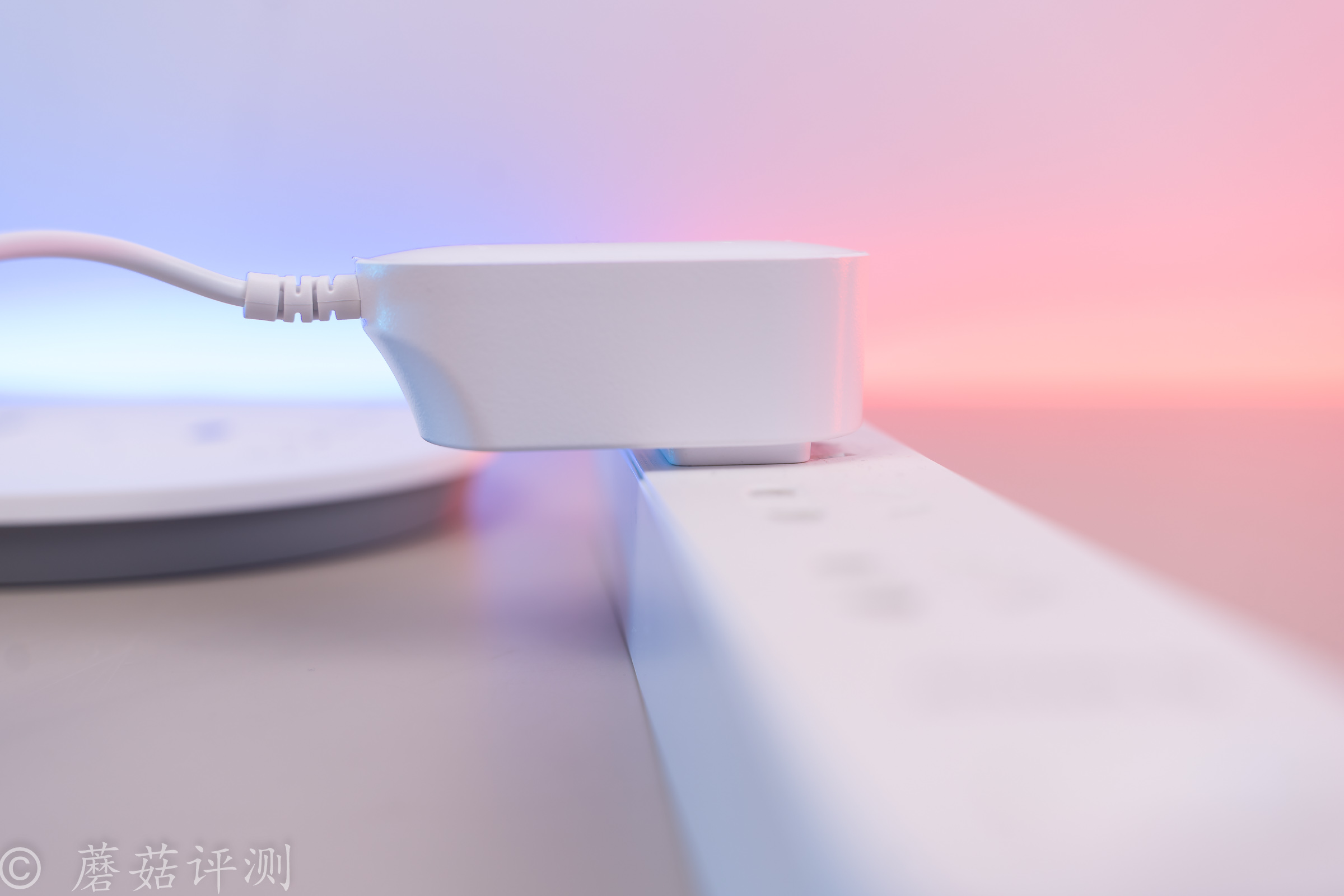 18_20220706_南卡_NANK-L1護(hù)眼臺燈學(xué)生學(xué)習(xí)專用國AA級兒童寫作業(yè)床頭書桌宿舍臥室閱讀燈家用智能學(xué)習(xí)辦公臺燈_云白色.jpg
