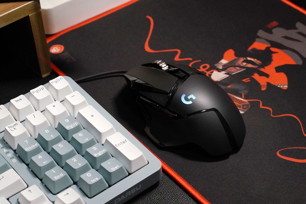 羅技G502 HERO主宰者游戲鼠標(biāo)：換“芯”升級(jí)，輕松掌控全局！