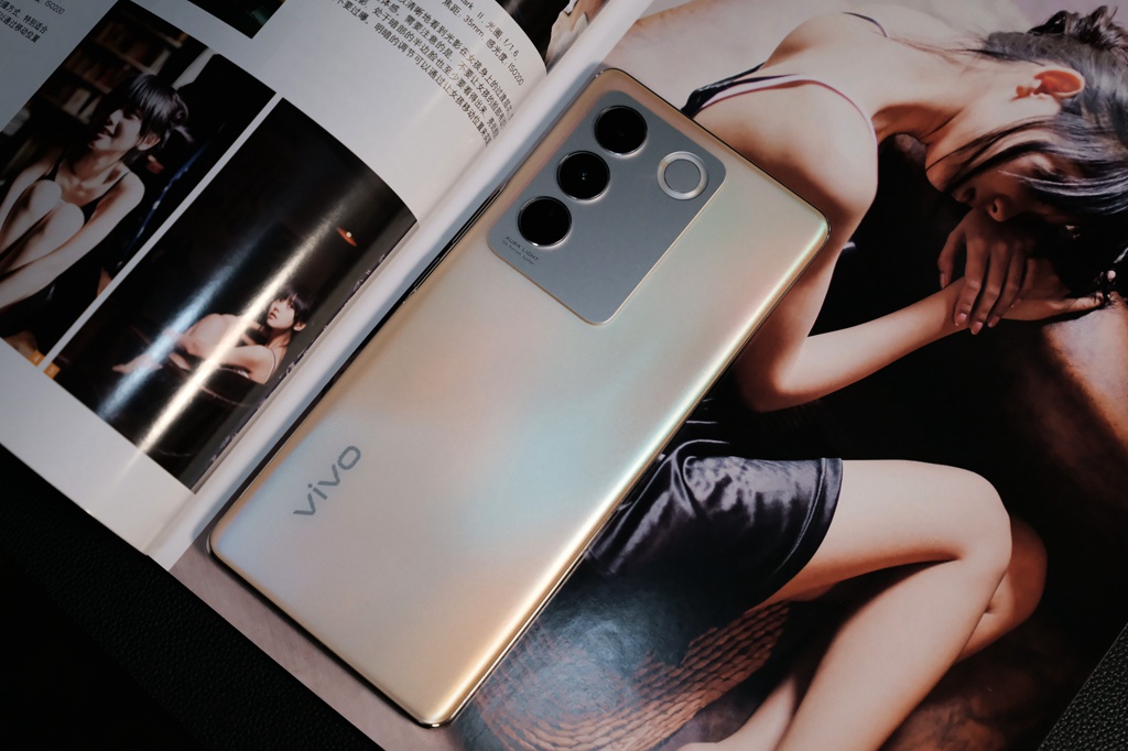 vivo S16煙花評測：雙面柔光人像、全能優(yōu)秀表現(xiàn)