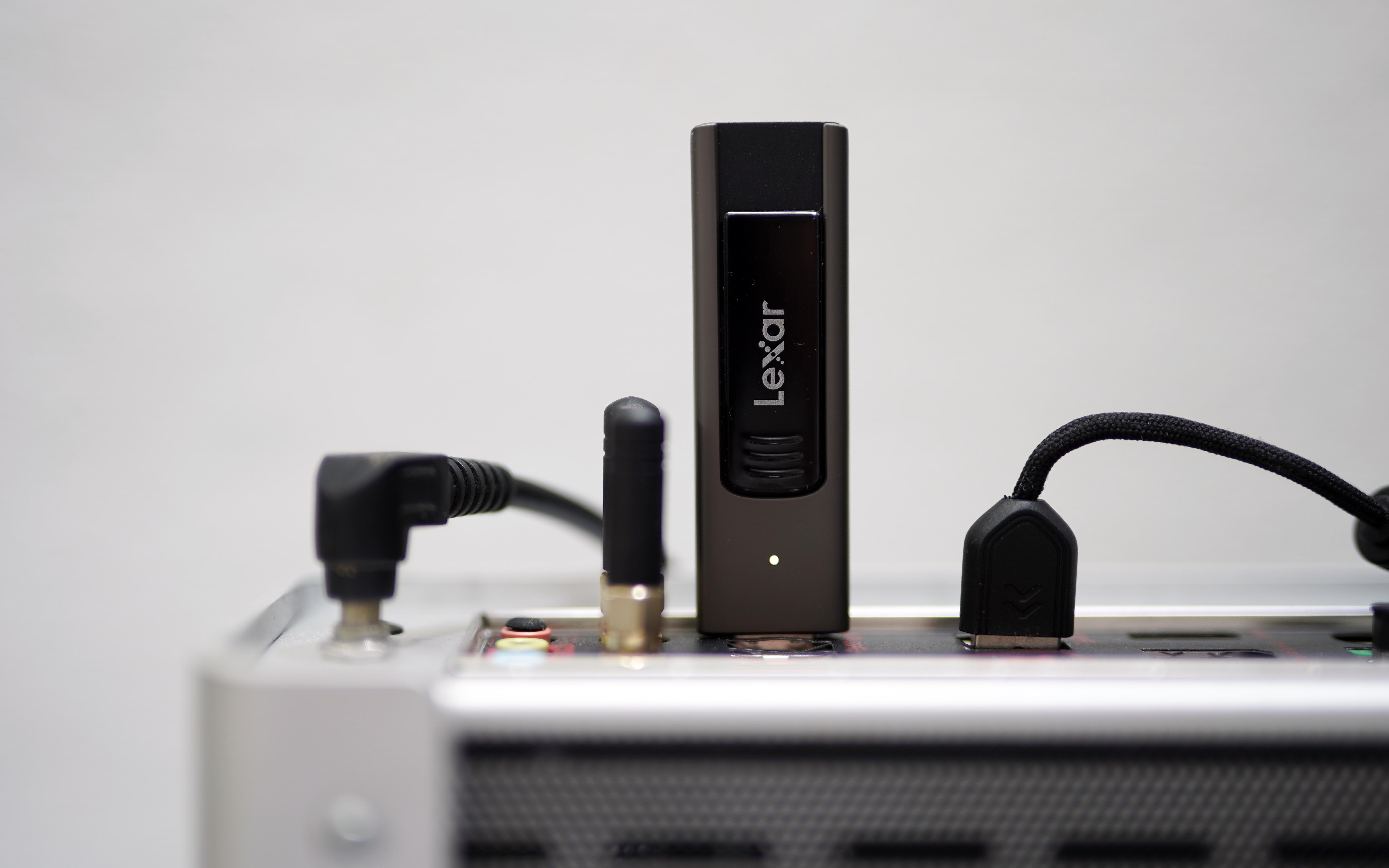2023年，百元能買到什么U盤？讀速400MB/s！雷克沙M900開箱測(cè)評(píng)