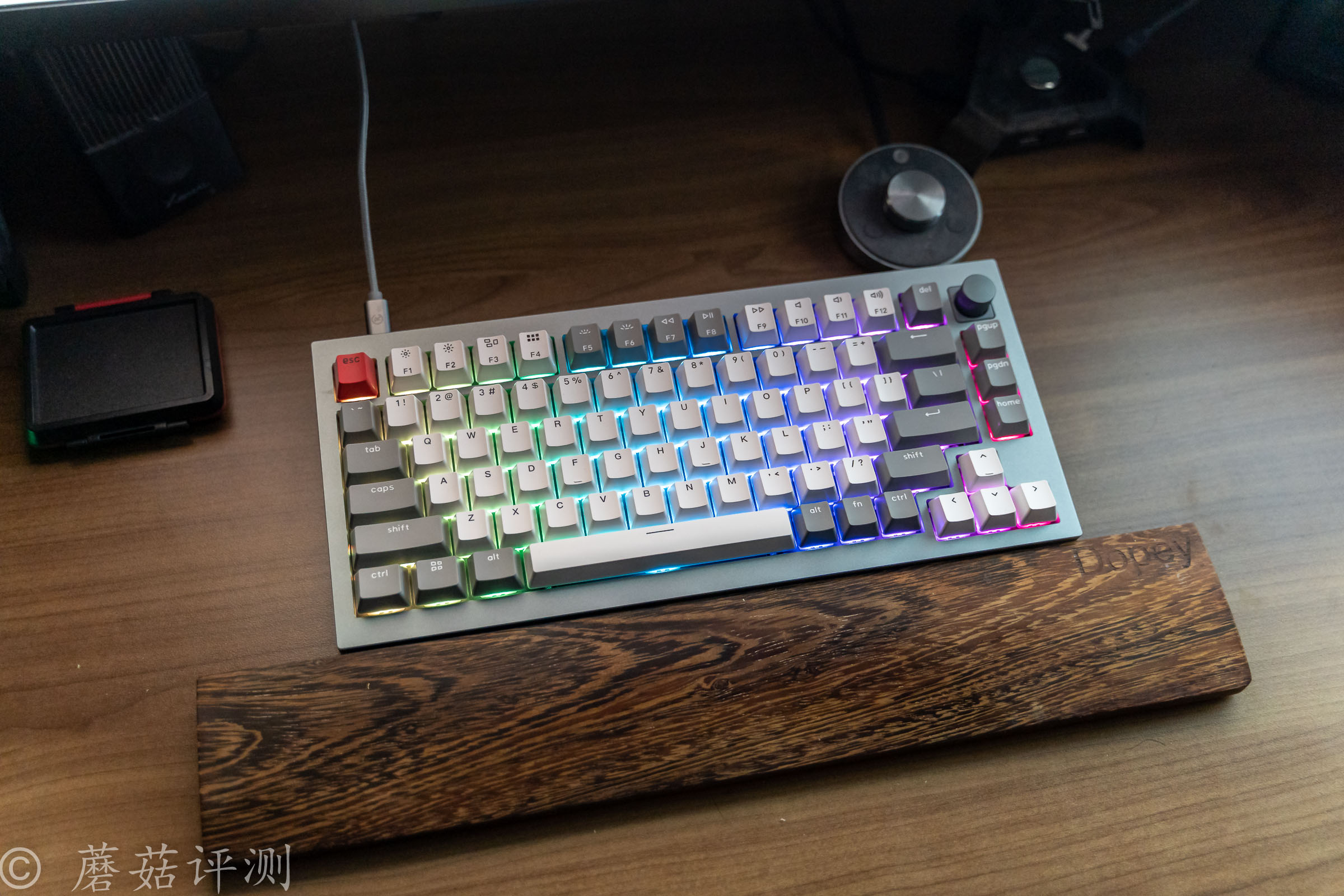 極致靜音穩(wěn)定，100%個(gè)性化定制，Keychron Q1V1客制化CNC機(jī)械鍵盤 深度評(píng)測(cè)