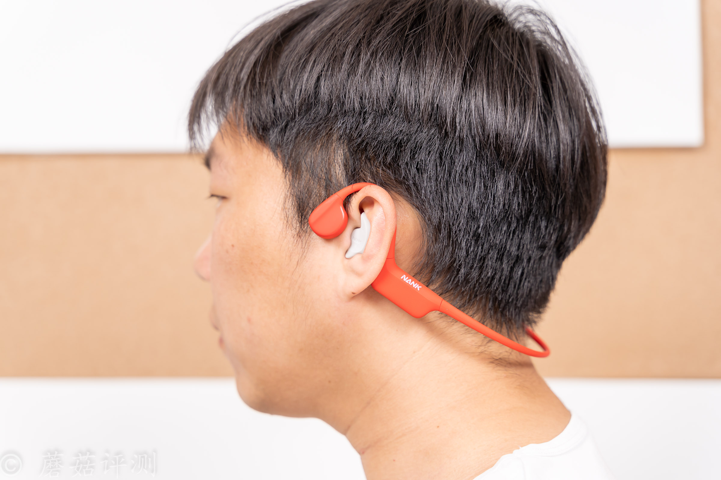 29_20230508_南卡（NANK）骨傳導(dǎo)耳機(jī)開放式藍(lán)牙耳機(jī)專業(yè)跑步不入耳健身無線充電運(yùn)動(dòng)超長續(xù)航NANK_NEO_朱砂紅.jpg